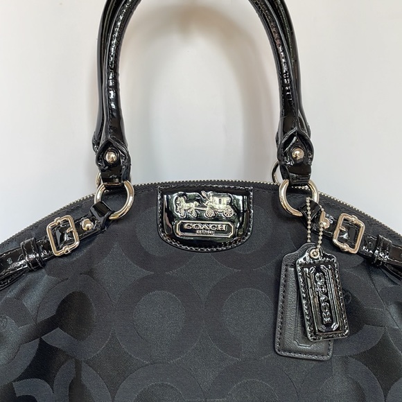 Coach | Lindsey Satchel in Sateen Op Art Jacquard | Style No 18649 - Picture 9 of 13
